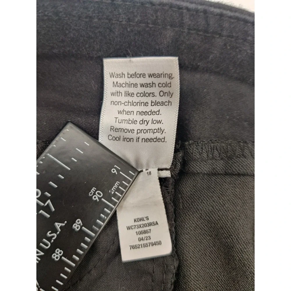 Croft & Barrow Effortless Stretch Woman's Pants Black Straight Leg Sz 18 Regular